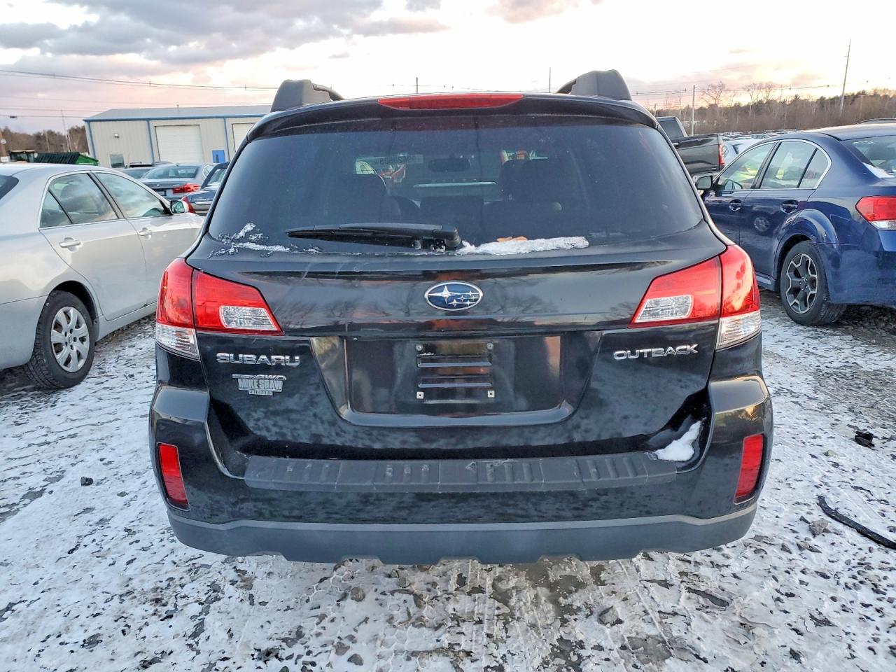 2012 SUBARU OUTBACK 2.5I PREMIUM photo 6