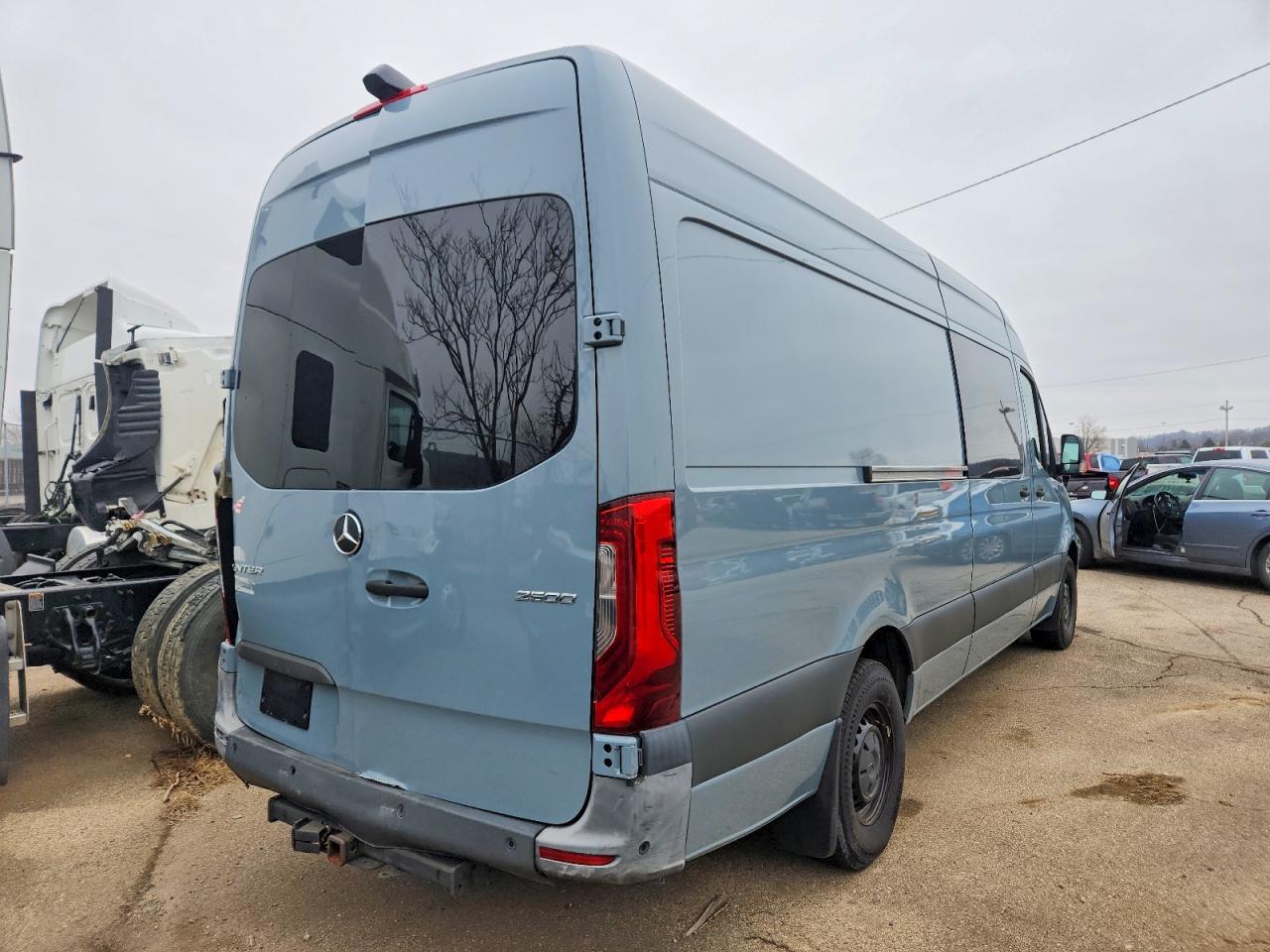 2021 MERCEDES-BENZ SPRINTER 2500 photo 3