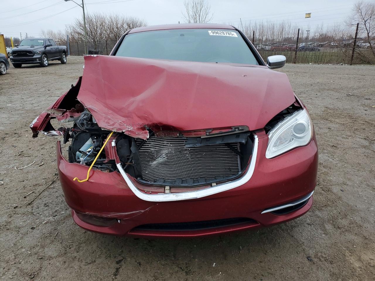 2013 CHRYSLER 200 LIMITED photo 5