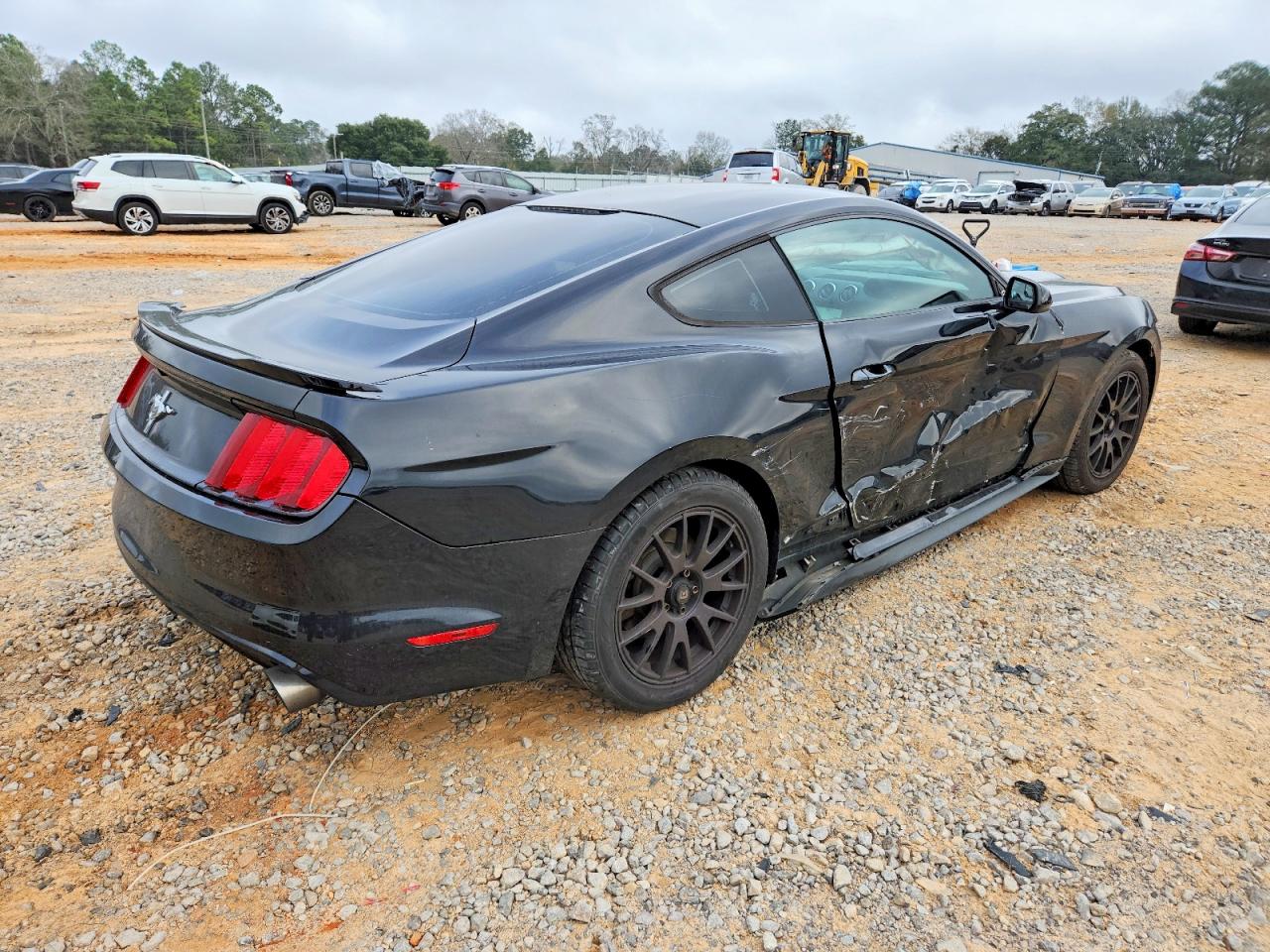 2016 FORD MUSTANG photo 3