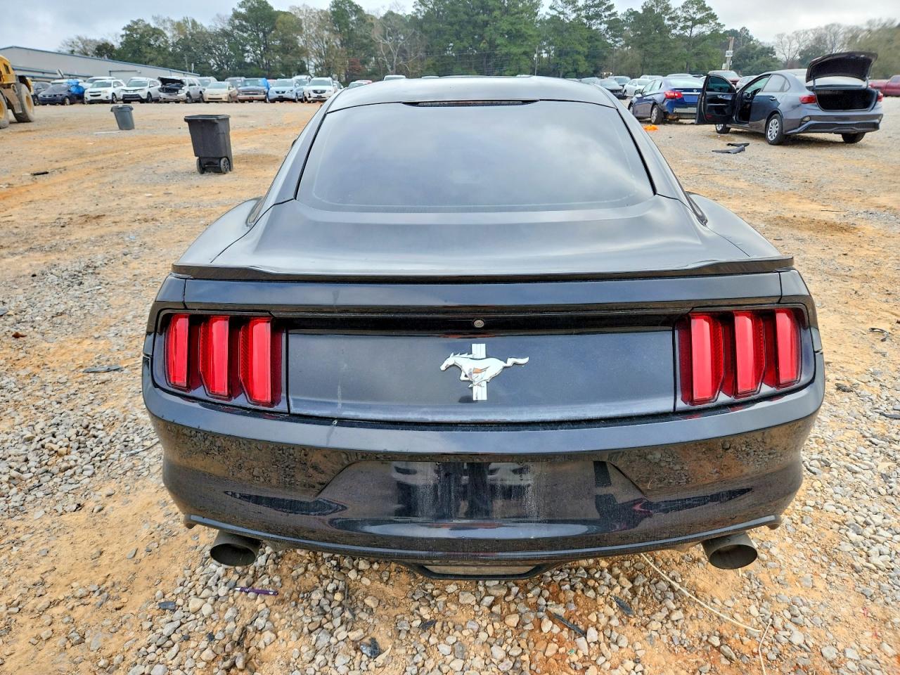 2016 FORD MUSTANG photo 6