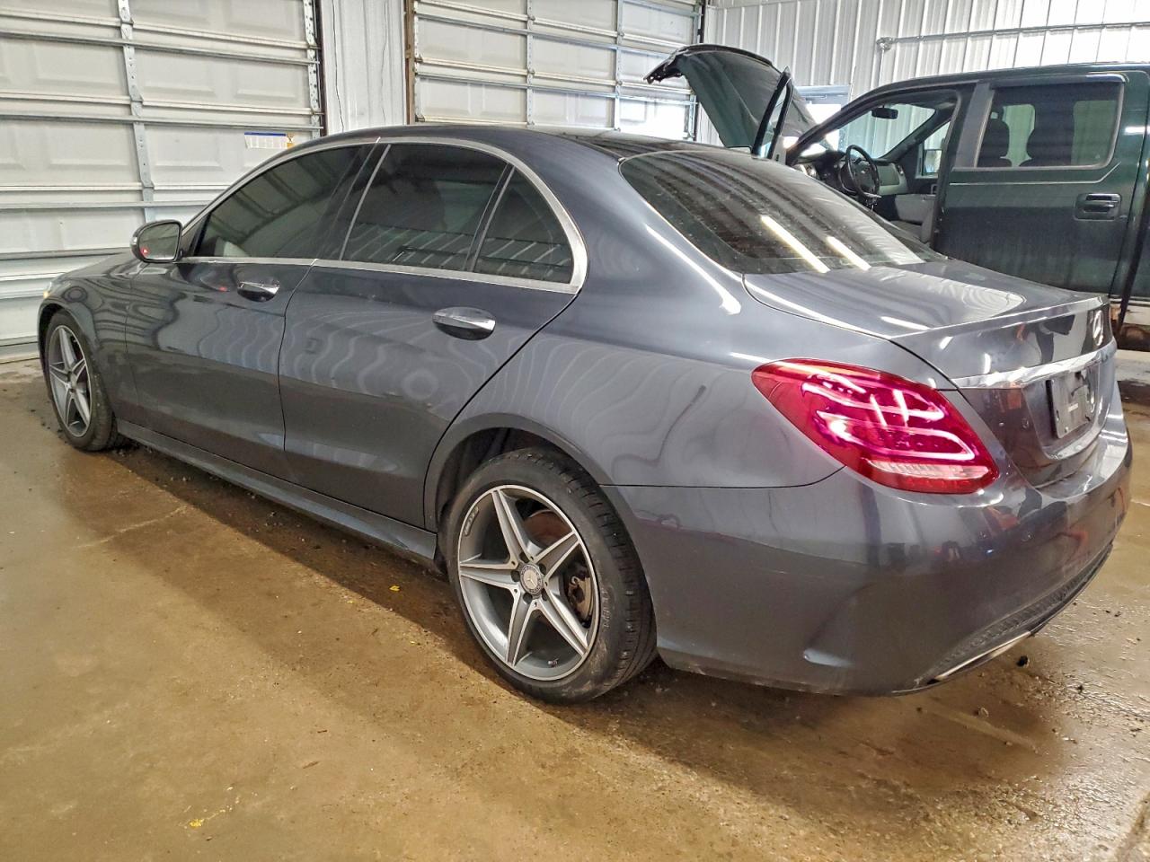 2015 MERCEDES-BENZ C 300 4MATIC photo 2