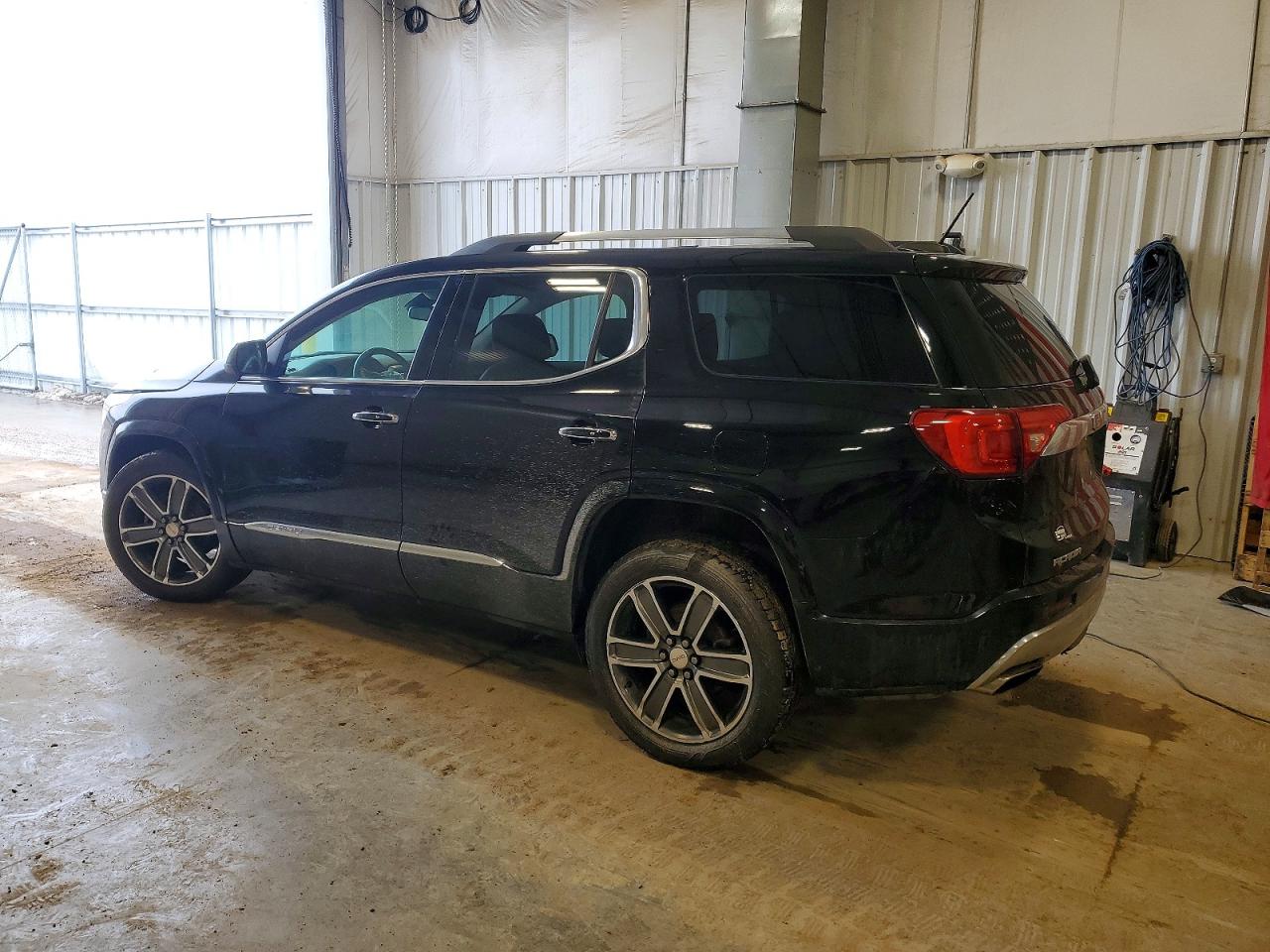 2017 GMC ACADIA DENALI photo 2