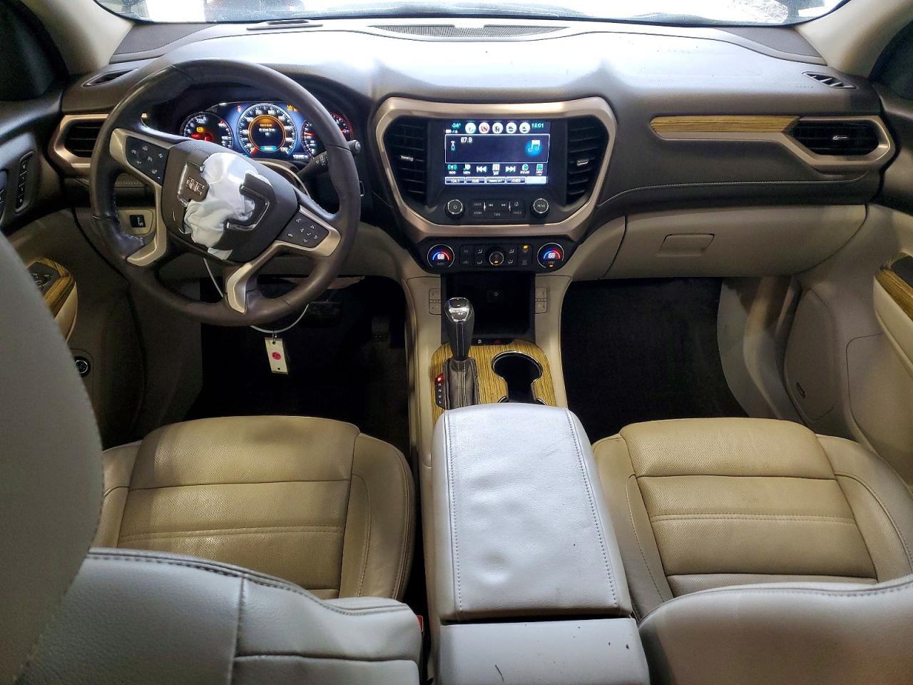 2017 GMC ACADIA DENALI photo 8