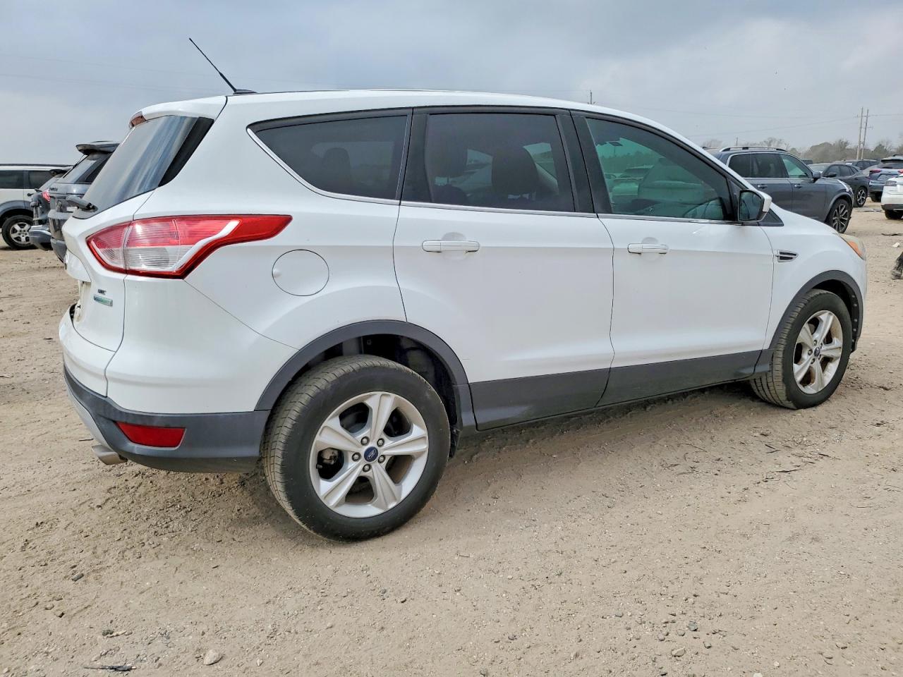 2014 FORD ESCAPE SE photo 3