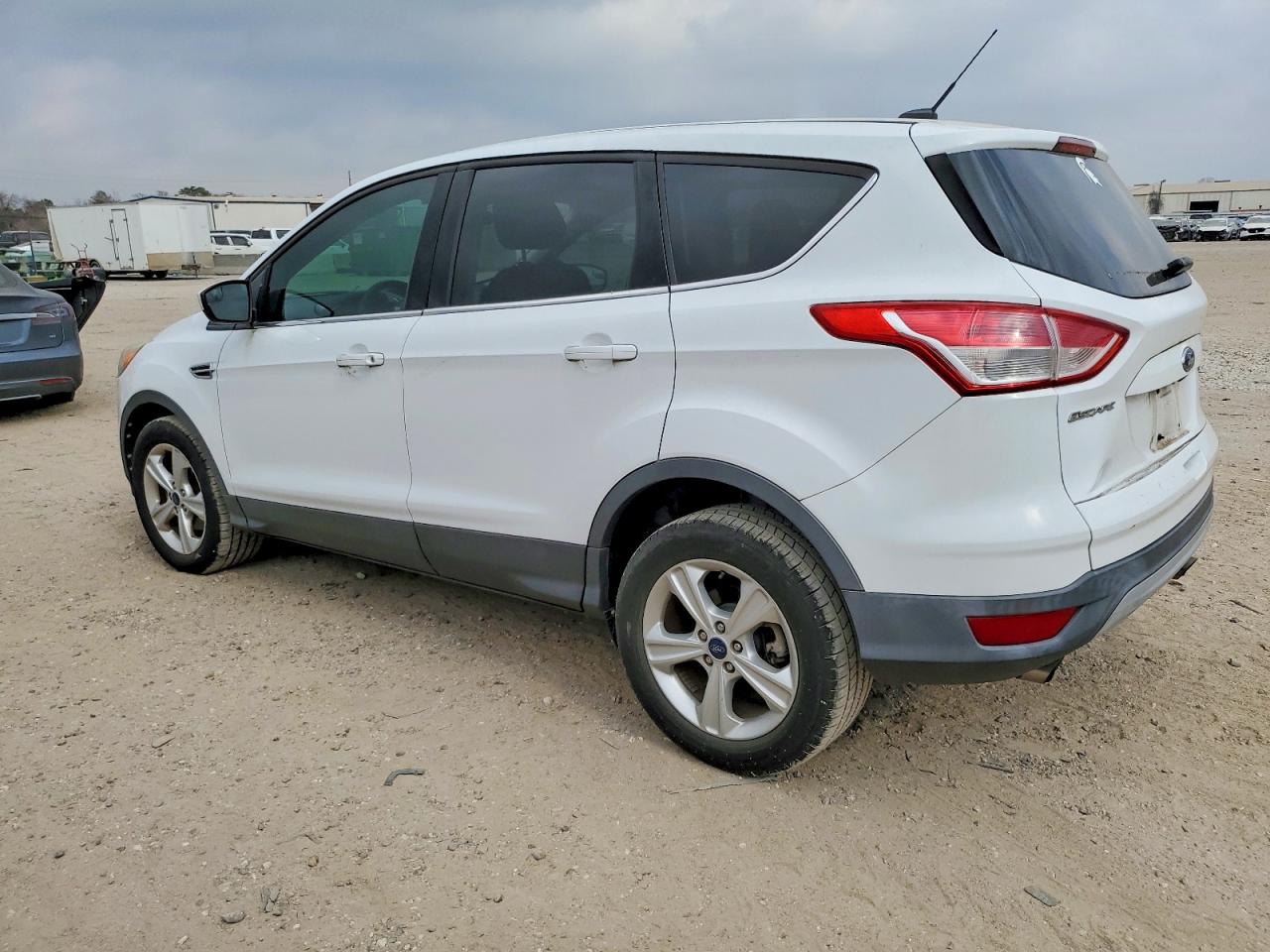 2014 FORD ESCAPE SE photo 2
