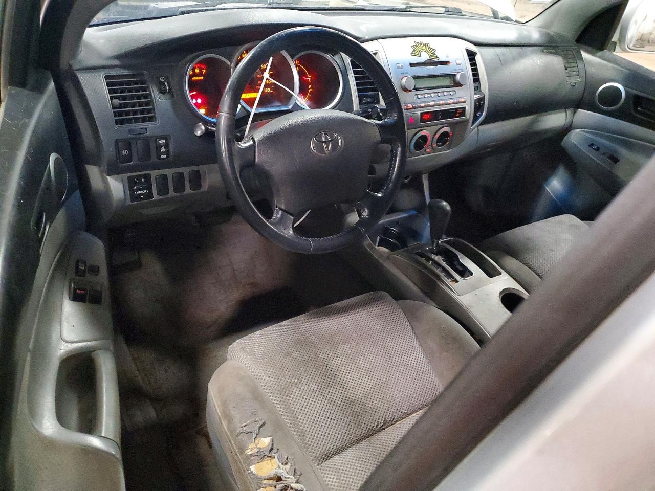 2005 TOYOTA TACOMA ACCESS CAB photo 8