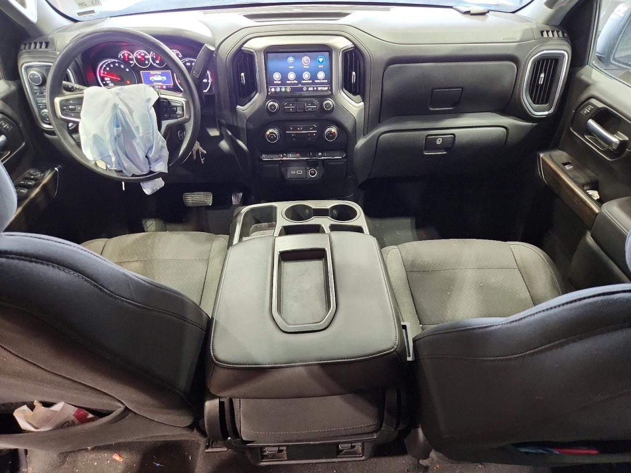 2020 CHEVROLET SILVERADO K1500 LT photo 15