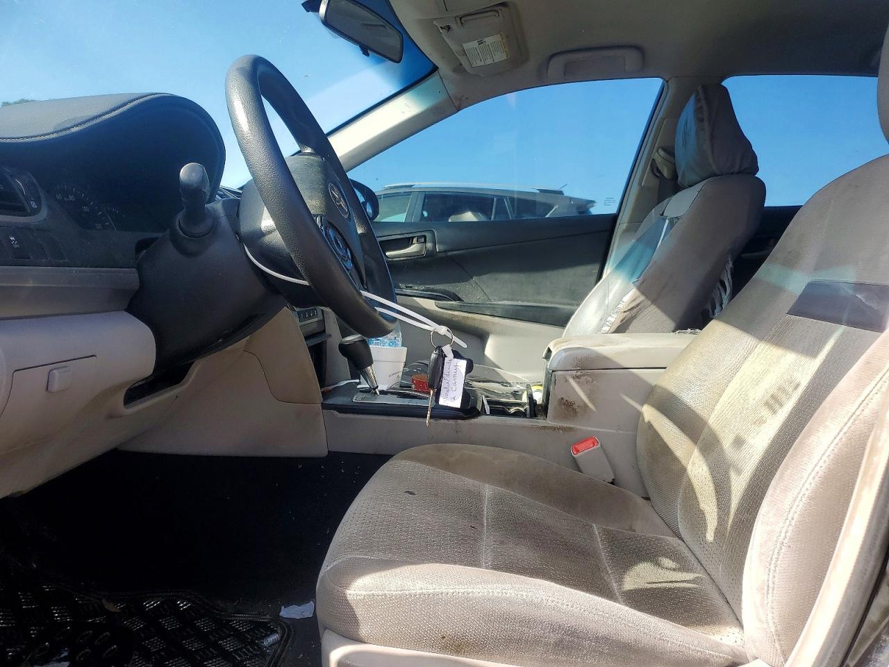2012 TOYOTA CAMRY BASE photo 7
