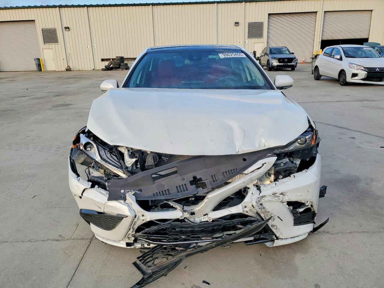 2022 TOYOTA CAMRY XSE photo 9