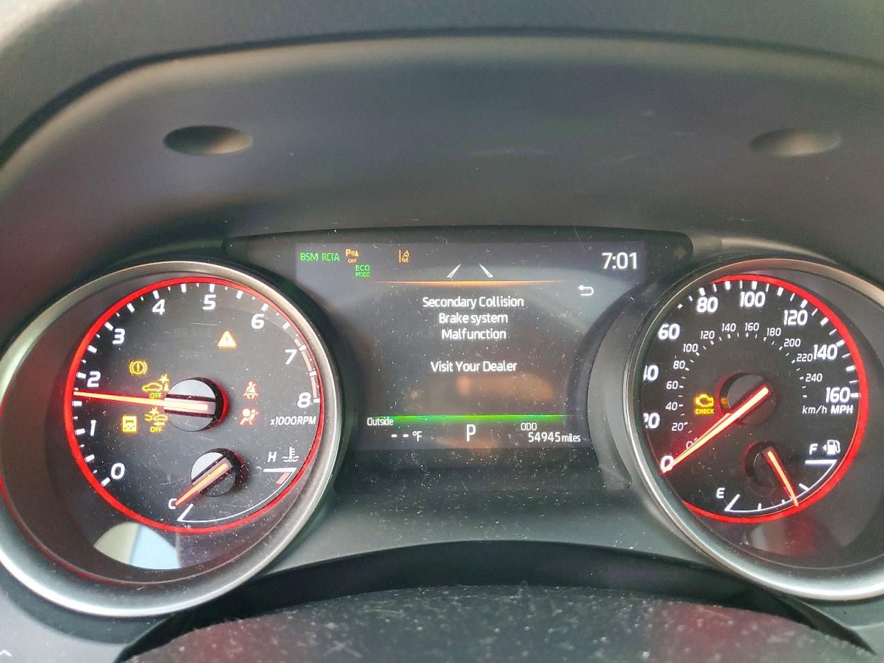 2022 TOYOTA CAMRY XSE photo 17