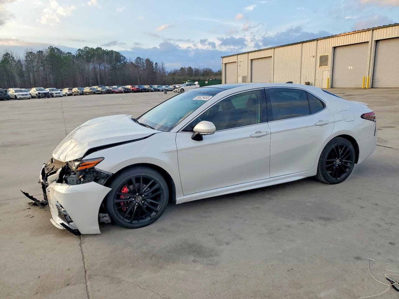 2022 TOYOTA CAMRY