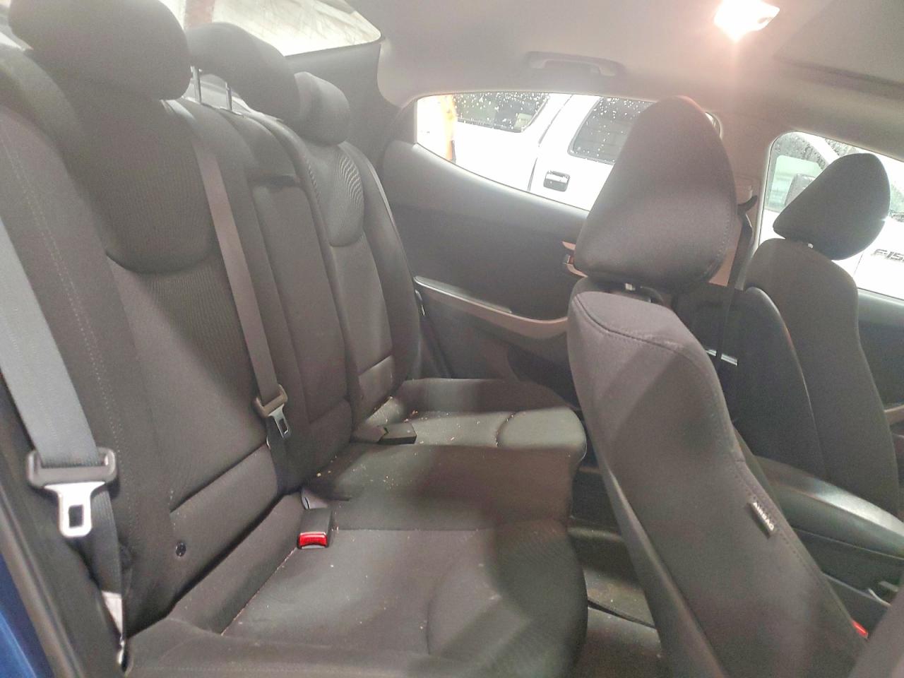 2016 HYUNDAI ELANTRA SE photo 10