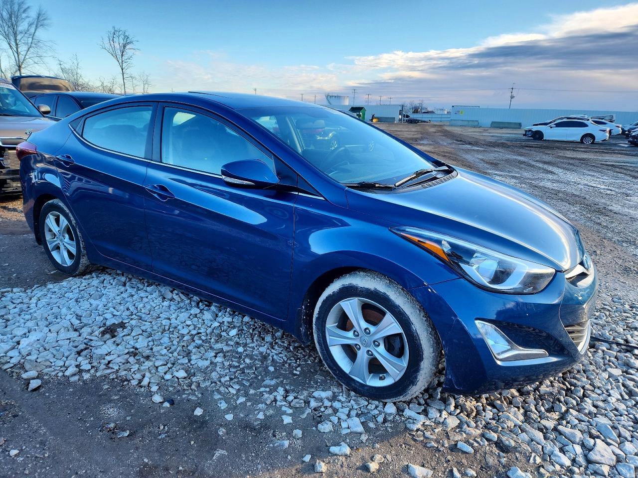 2016 HYUNDAI ELANTRA SE photo 4