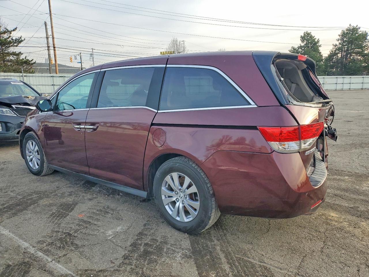 2016 HONDA ODYSSEY EX photo 2