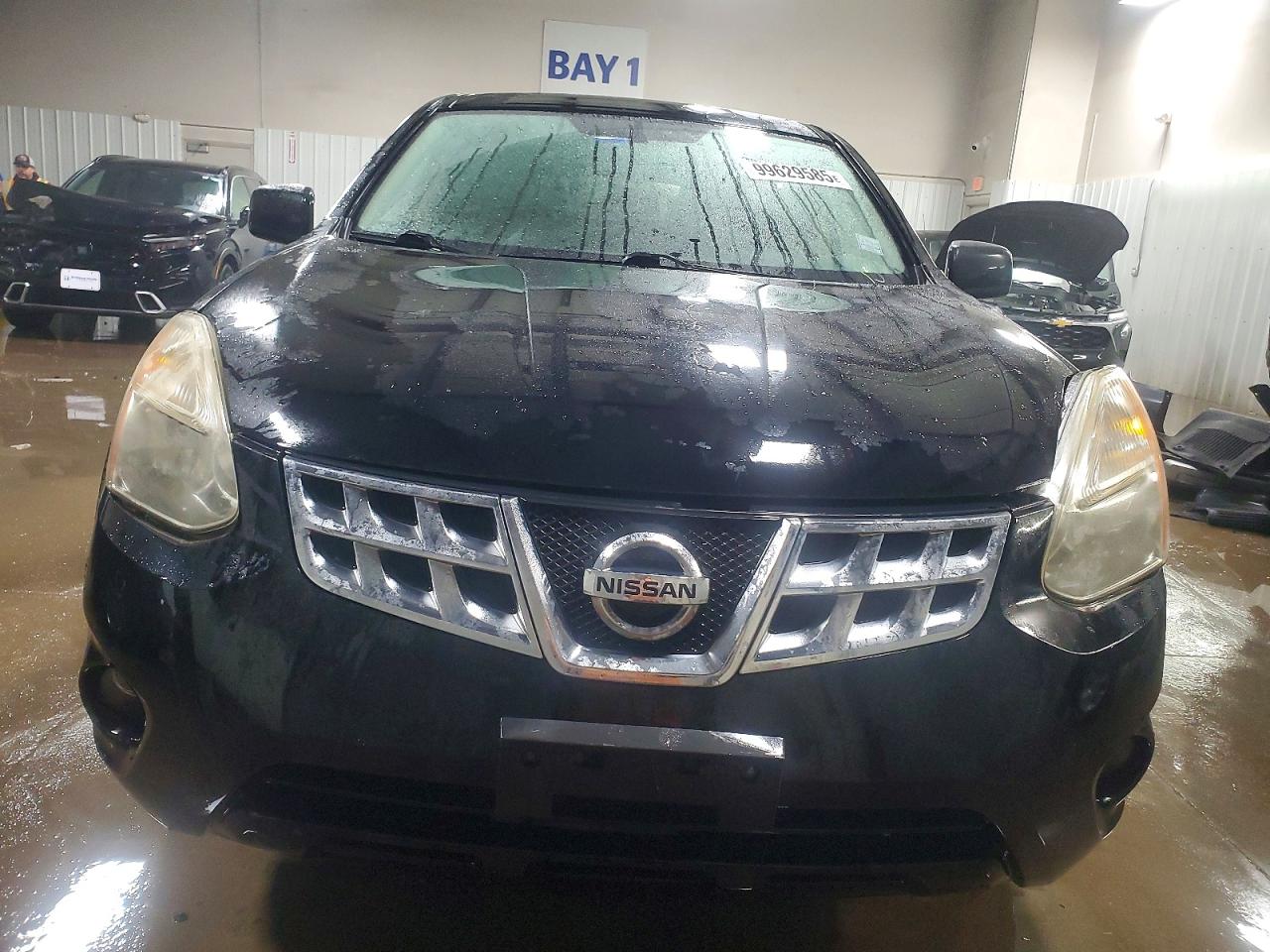2013 NISSAN ROGUE S photo 5