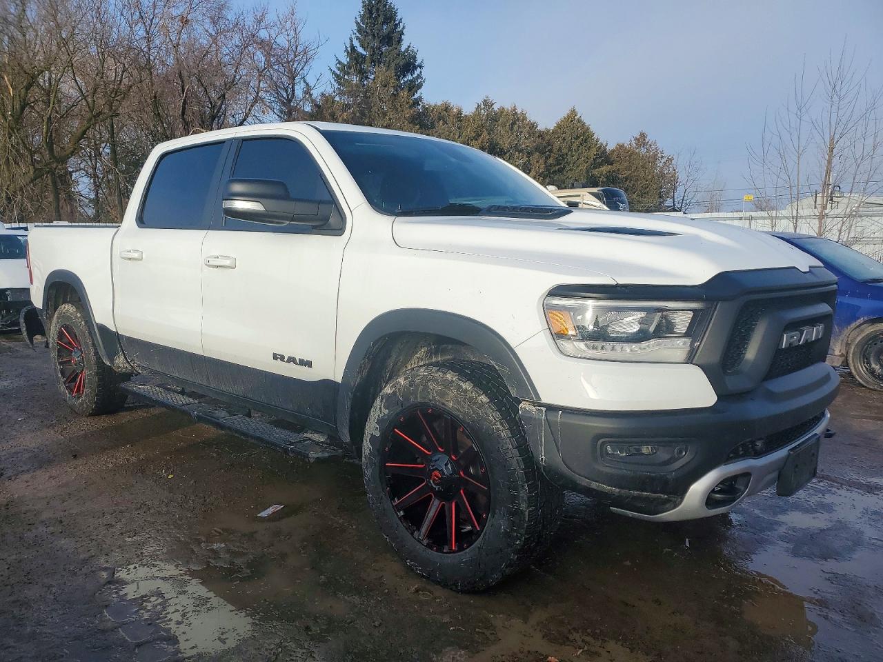 2019 RAM 1500 REBEL photo 4