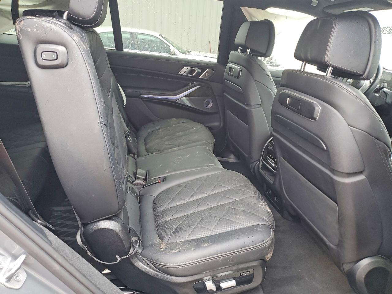 2024 BMW X7 XDRIVE40I photo 11