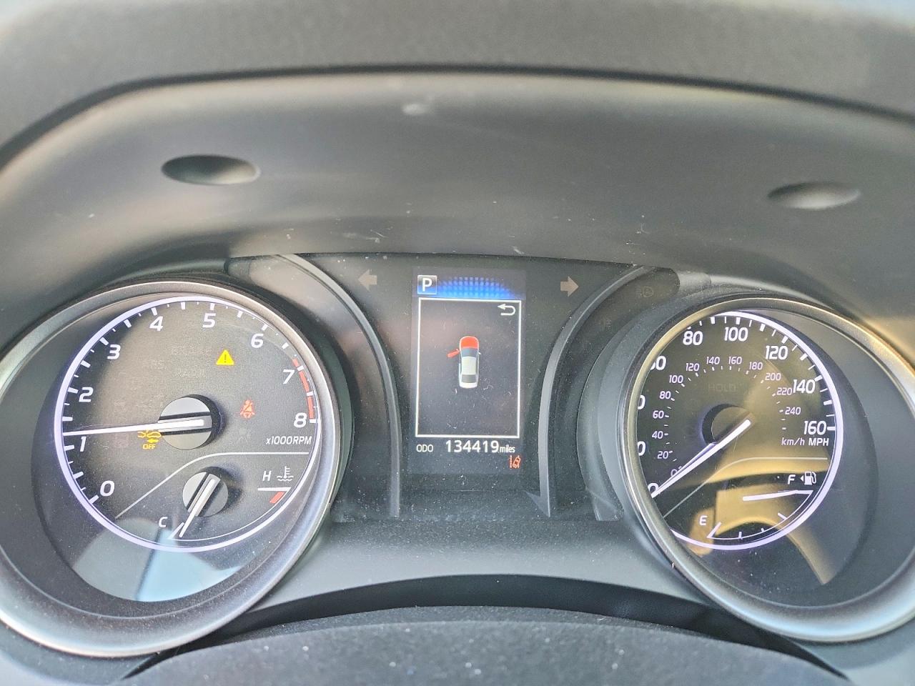 2022 TOYOTA CAMRY SE photo 9