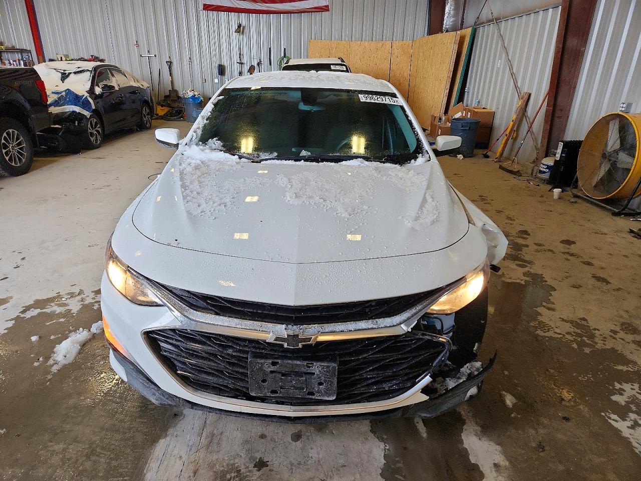 2021 CHEVROLET MALIBU RS photo 5