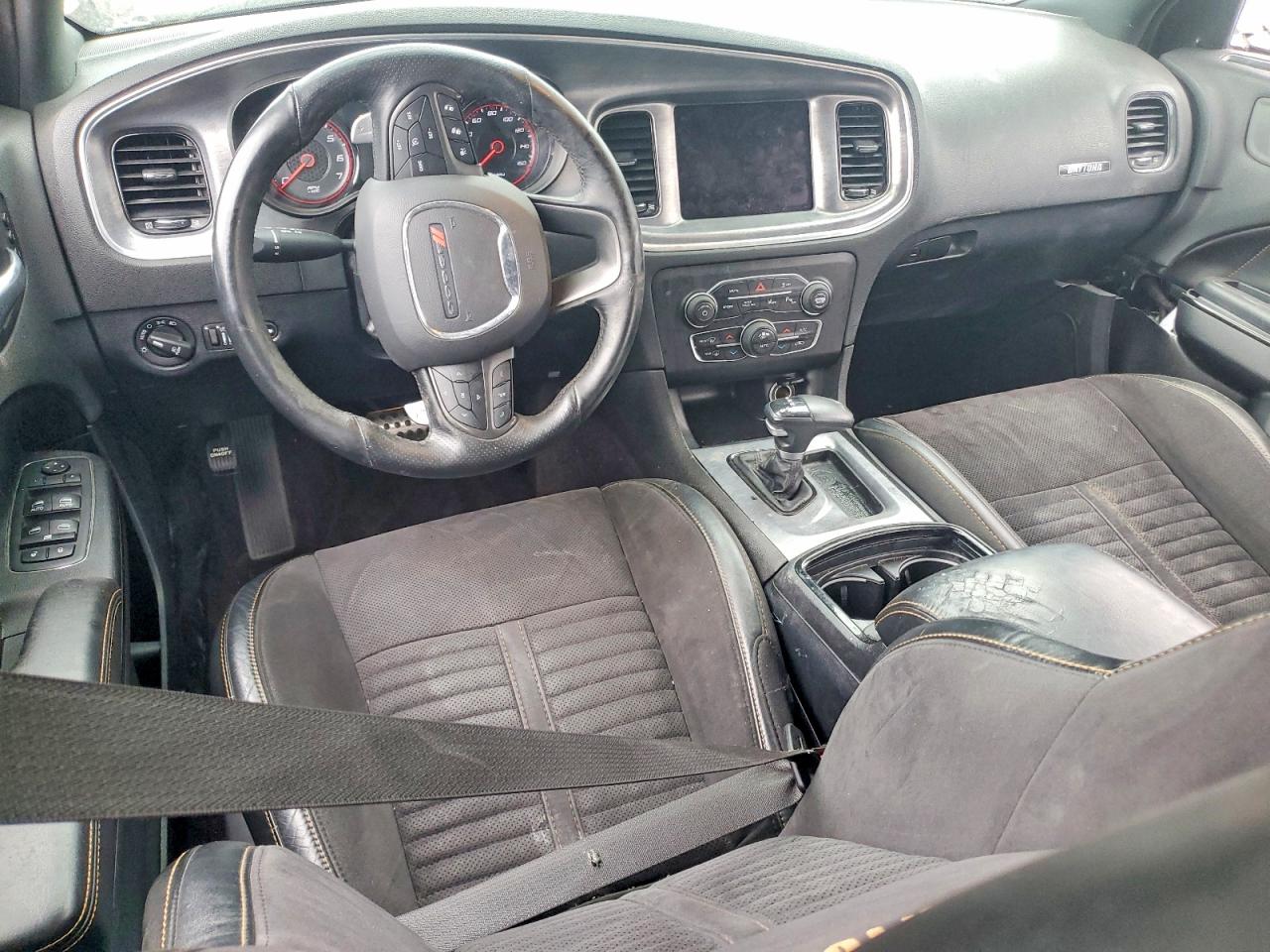 2017 DODGE CHARGER R/T photo 8