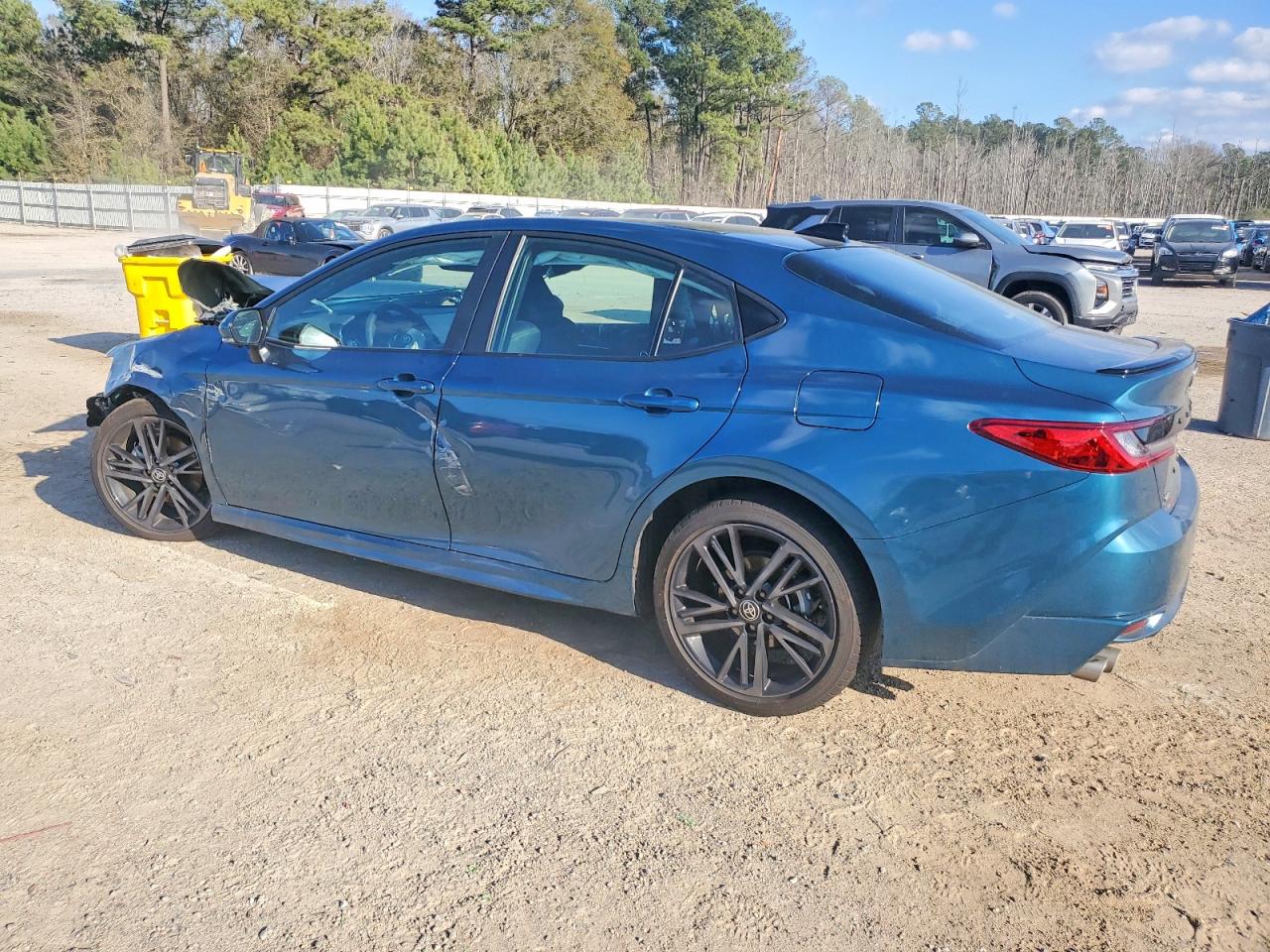2025 TOYOTA CAMRY XSE photo 2