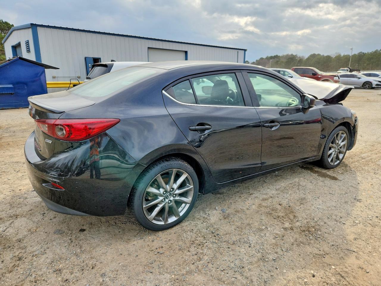 2018 MAZDA 3 TOURING photo 3