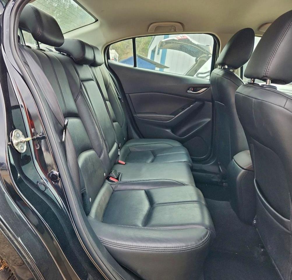2018 MAZDA 3 TOURING photo 10