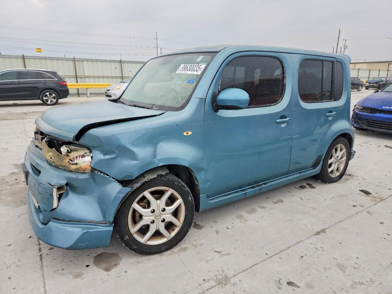 2010 NISSAN CUBE
