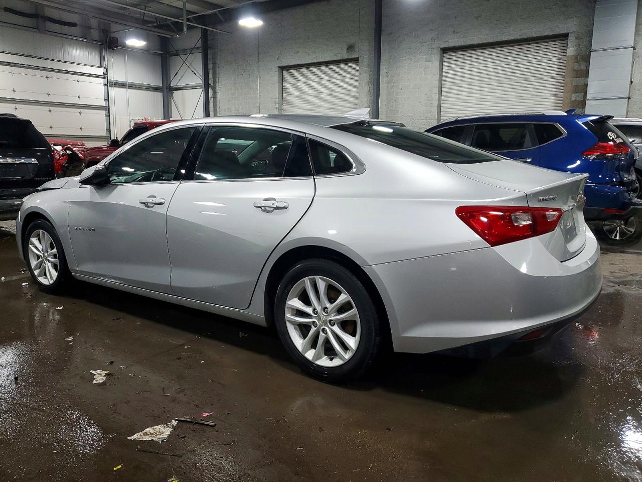 2016 CHEVROLET MALIBU LT photo 2
