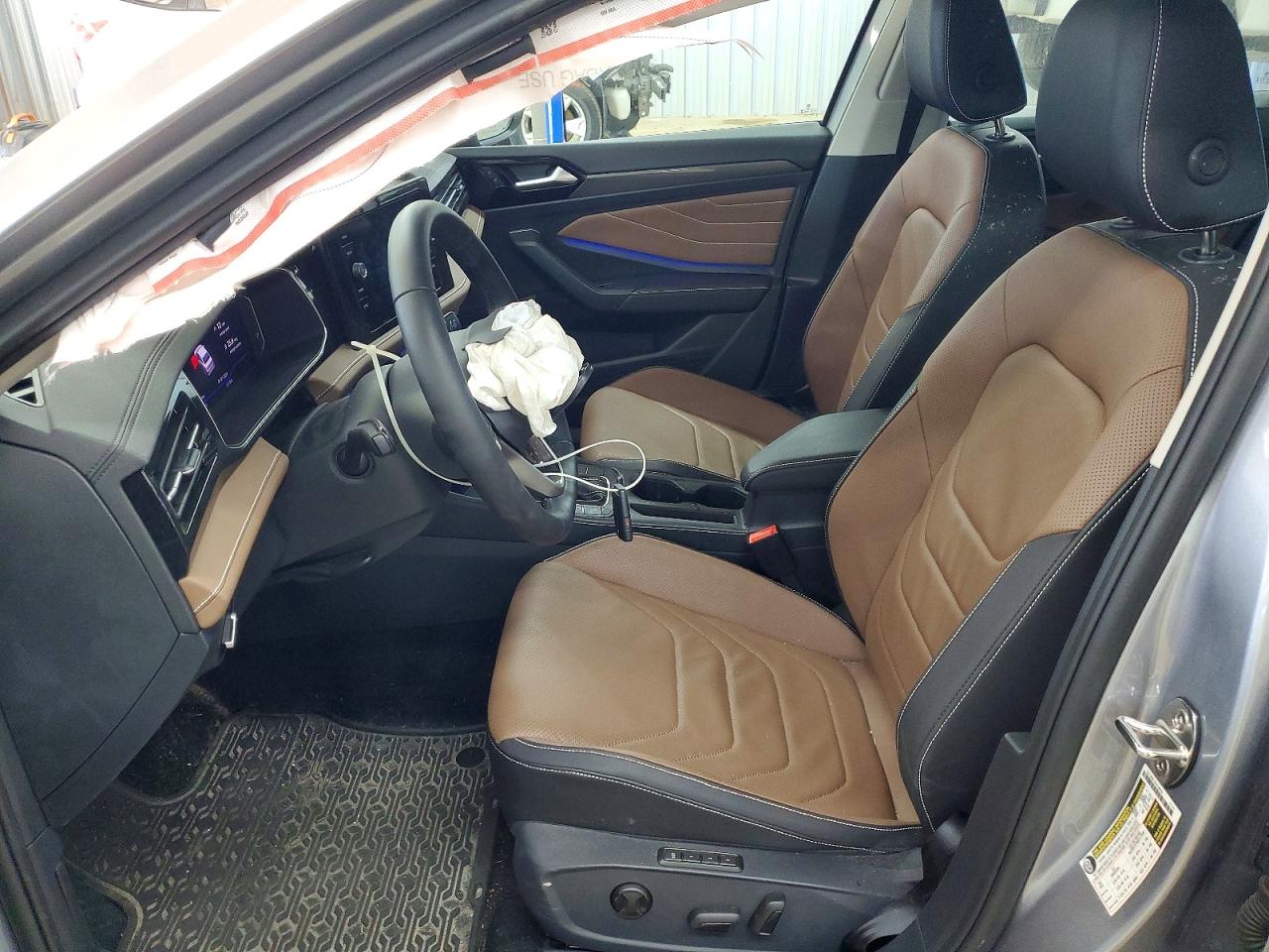 2025 VOLKSWAGEN JETTA SEL photo 7