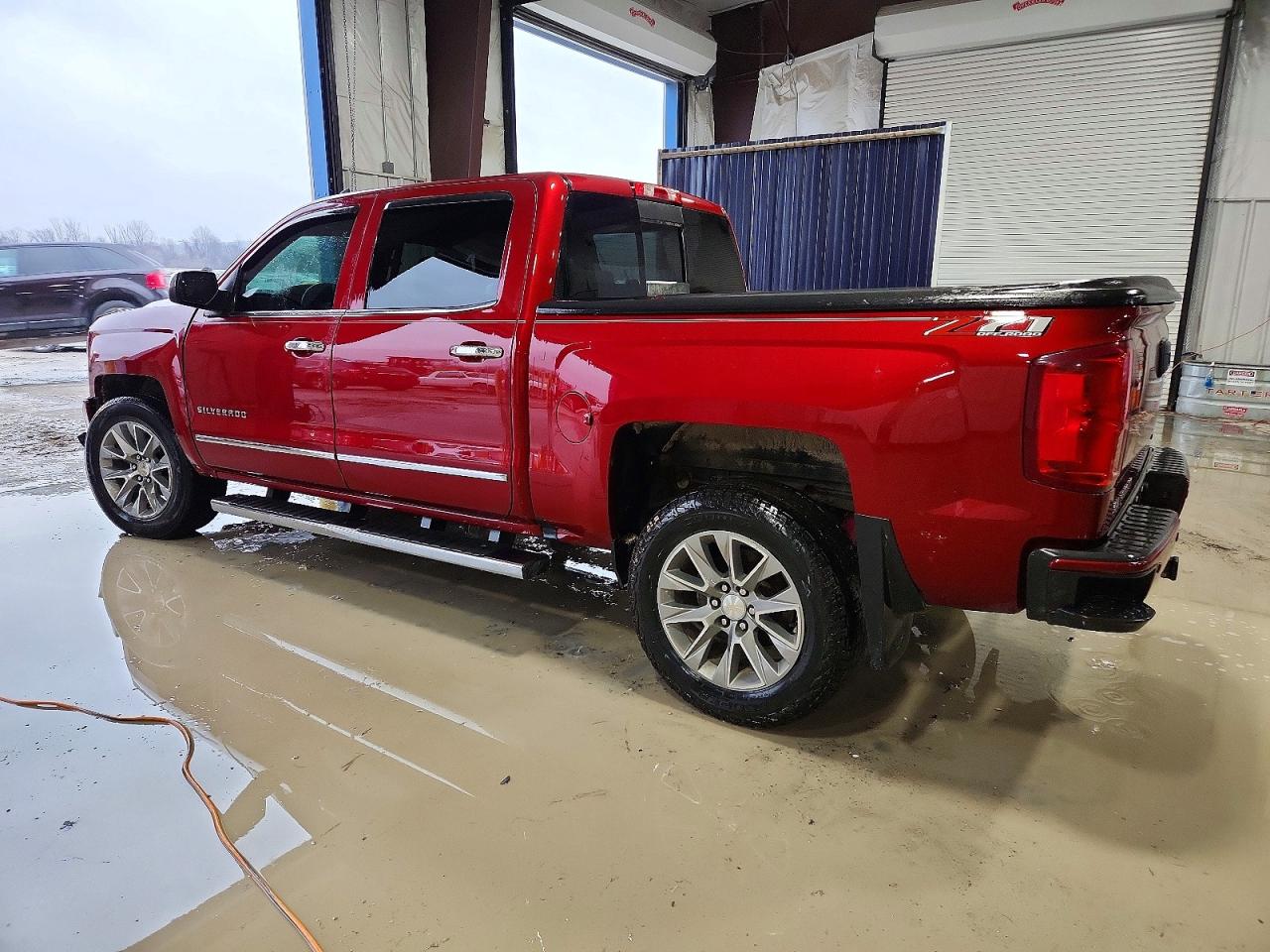 2018 CHEVROLET SILVERADO K1500 LTZ photo 2