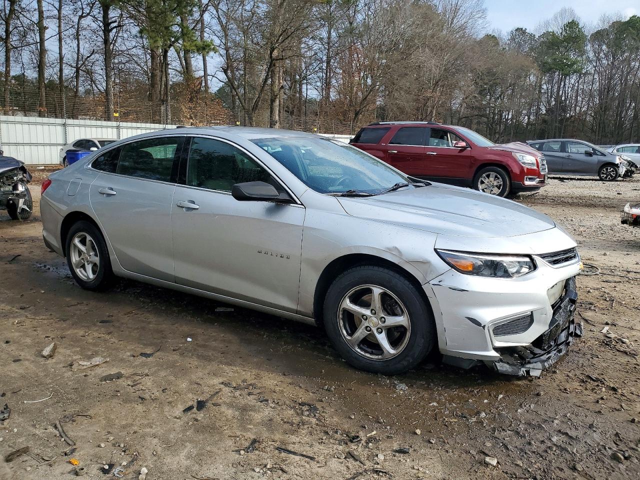 2017 CHEVROLET MALIBU LS photo 4