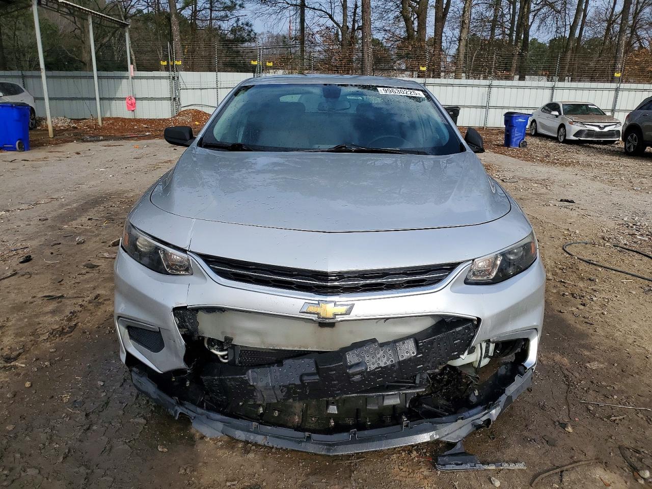 2017 CHEVROLET MALIBU LS photo 5
