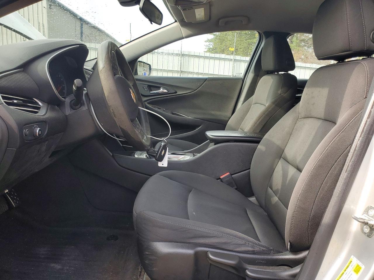 2017 CHEVROLET MALIBU LS photo 7