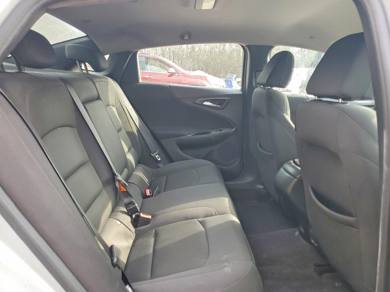 2017 CHEVROLET MALIBU LS photo 10