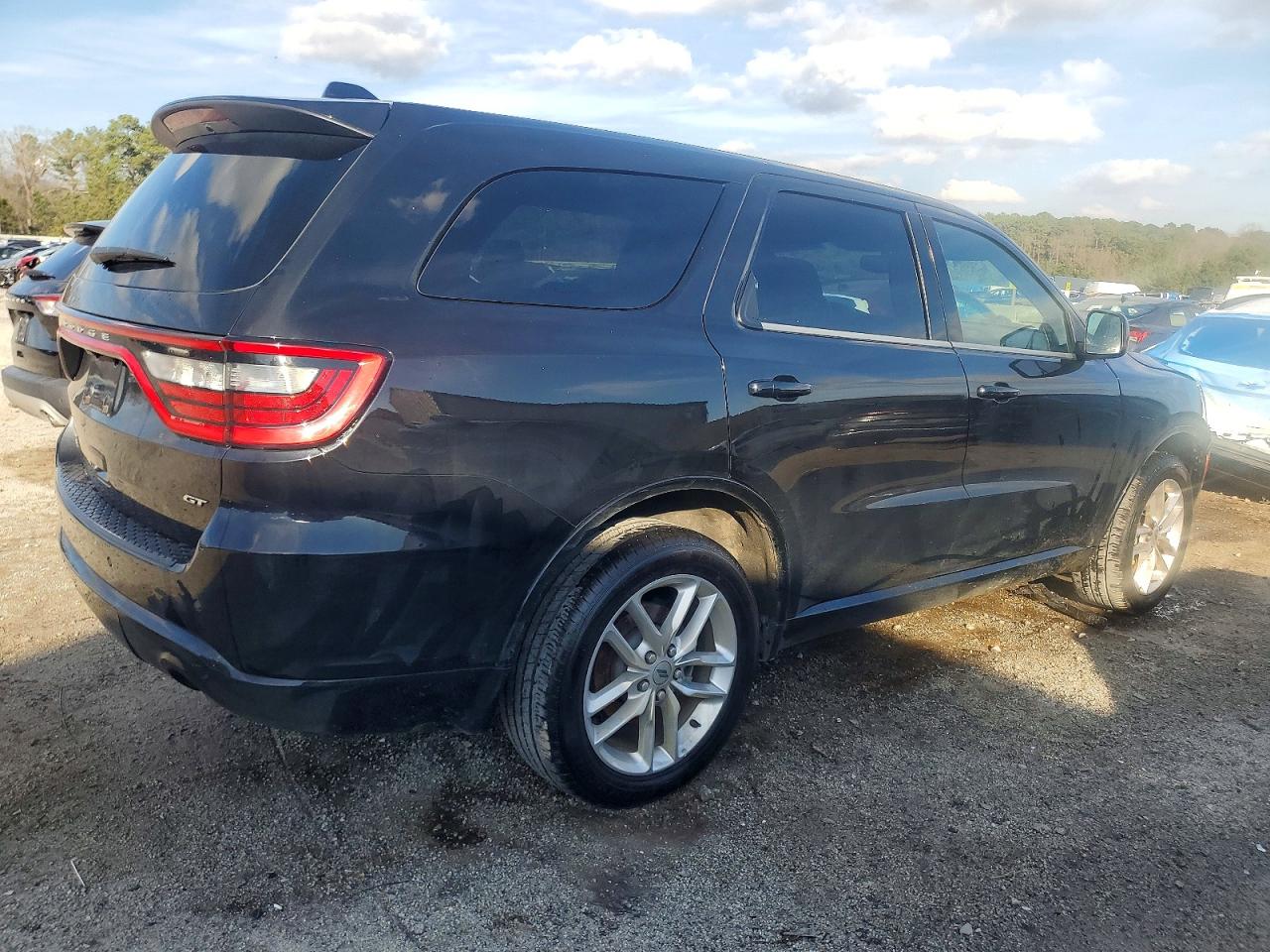 2023 DODGE DURANGO GT photo 3