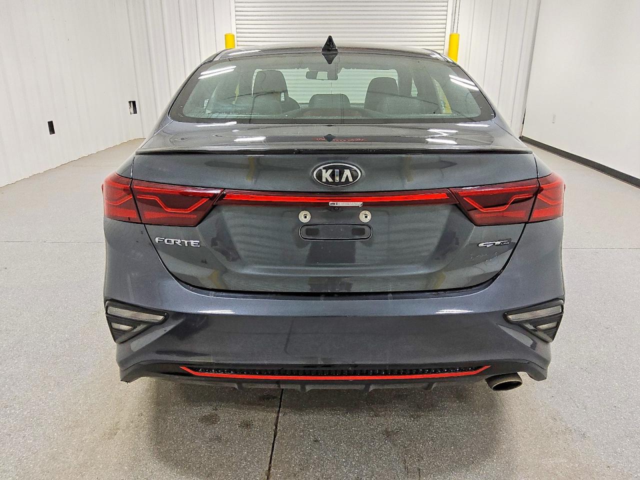 2021 KIA FORTE GT LINE photo 6