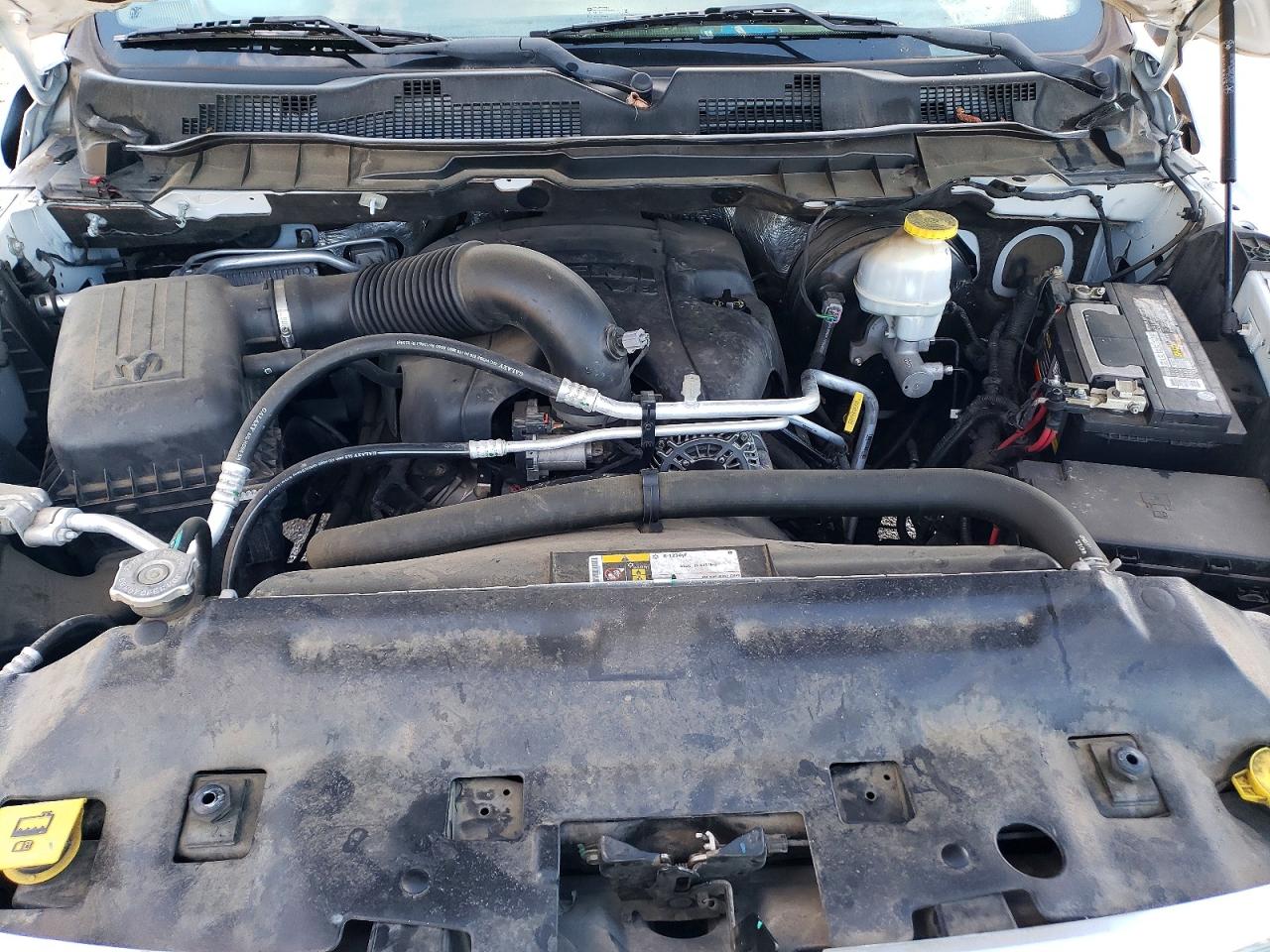 2018 RAM 1500 ST photo 21