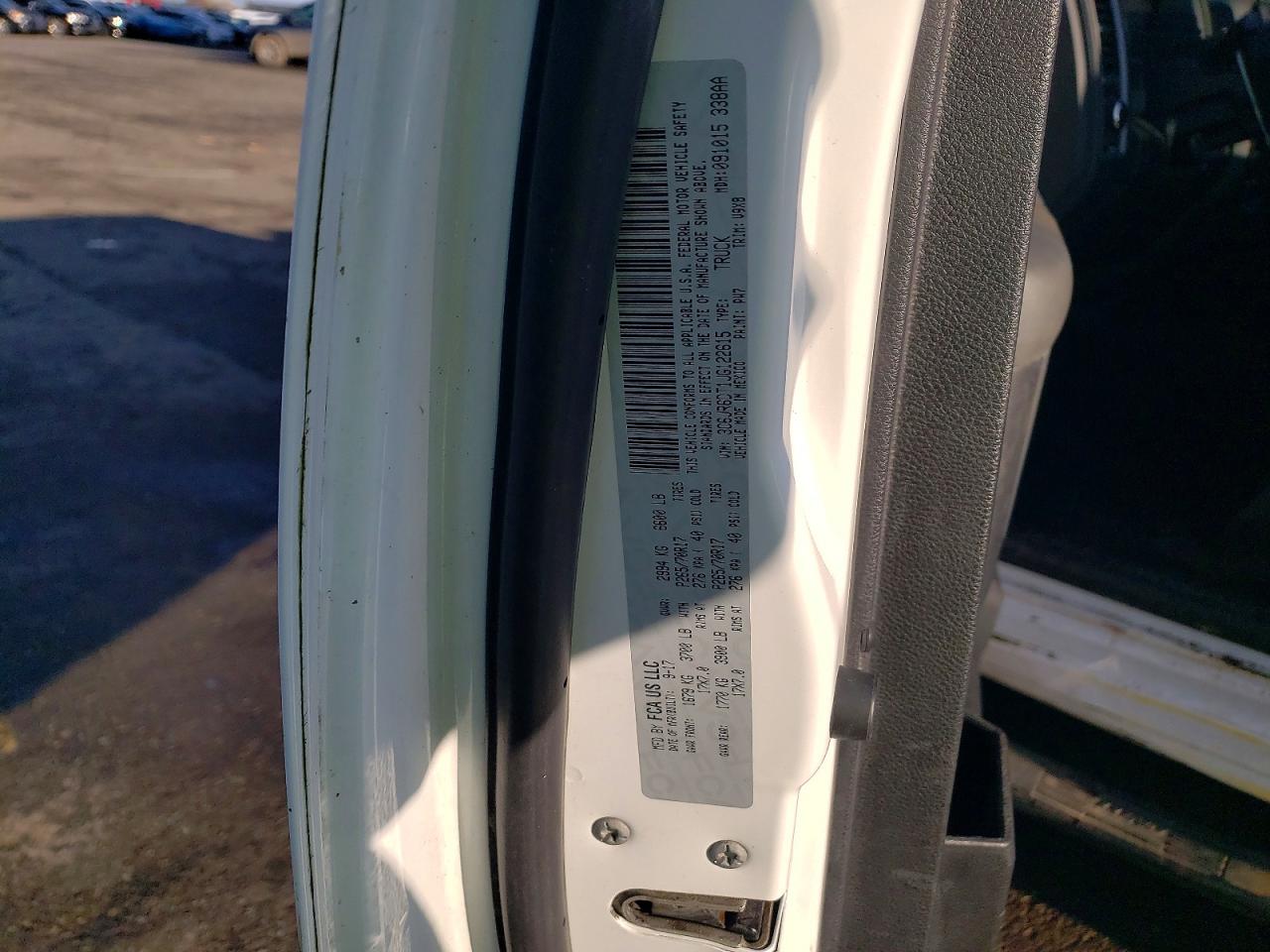 2018 RAM 1500 ST photo 23
