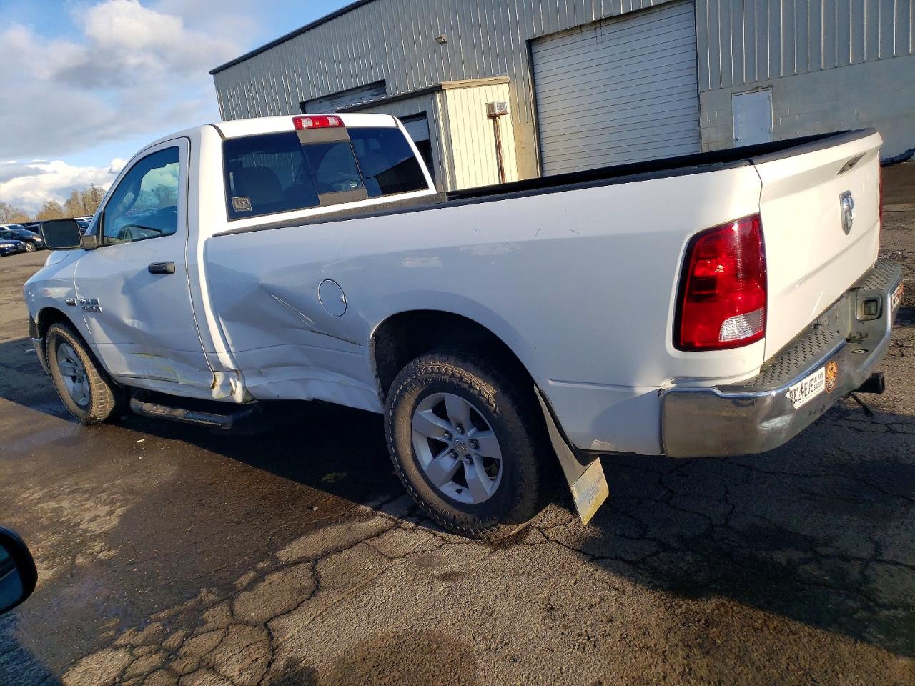 2018 RAM 1500 ST photo 3