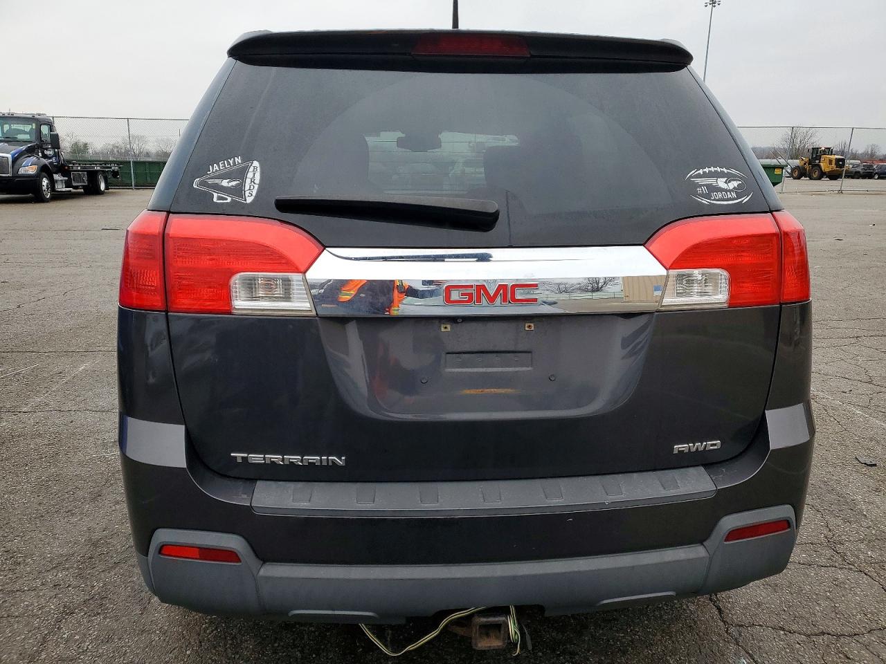 2013 GMC TERRAIN SLE photo 6