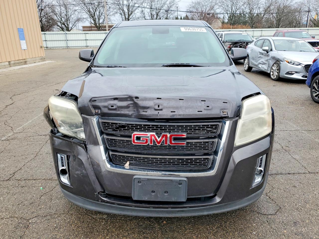 2013 GMC TERRAIN SLE photo 5
