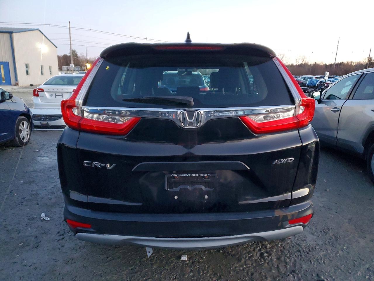 2017 HONDA CR-V LX photo 6