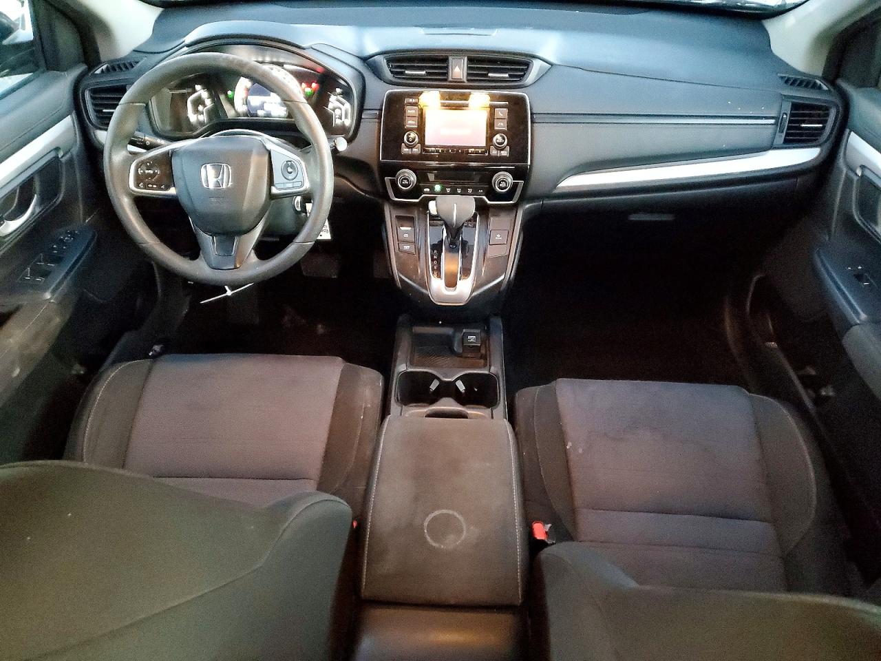 2017 HONDA CR-V LX photo 8