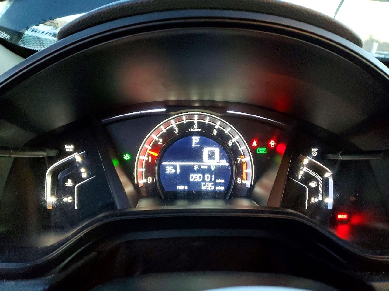 2017 HONDA CR-V LX photo 9