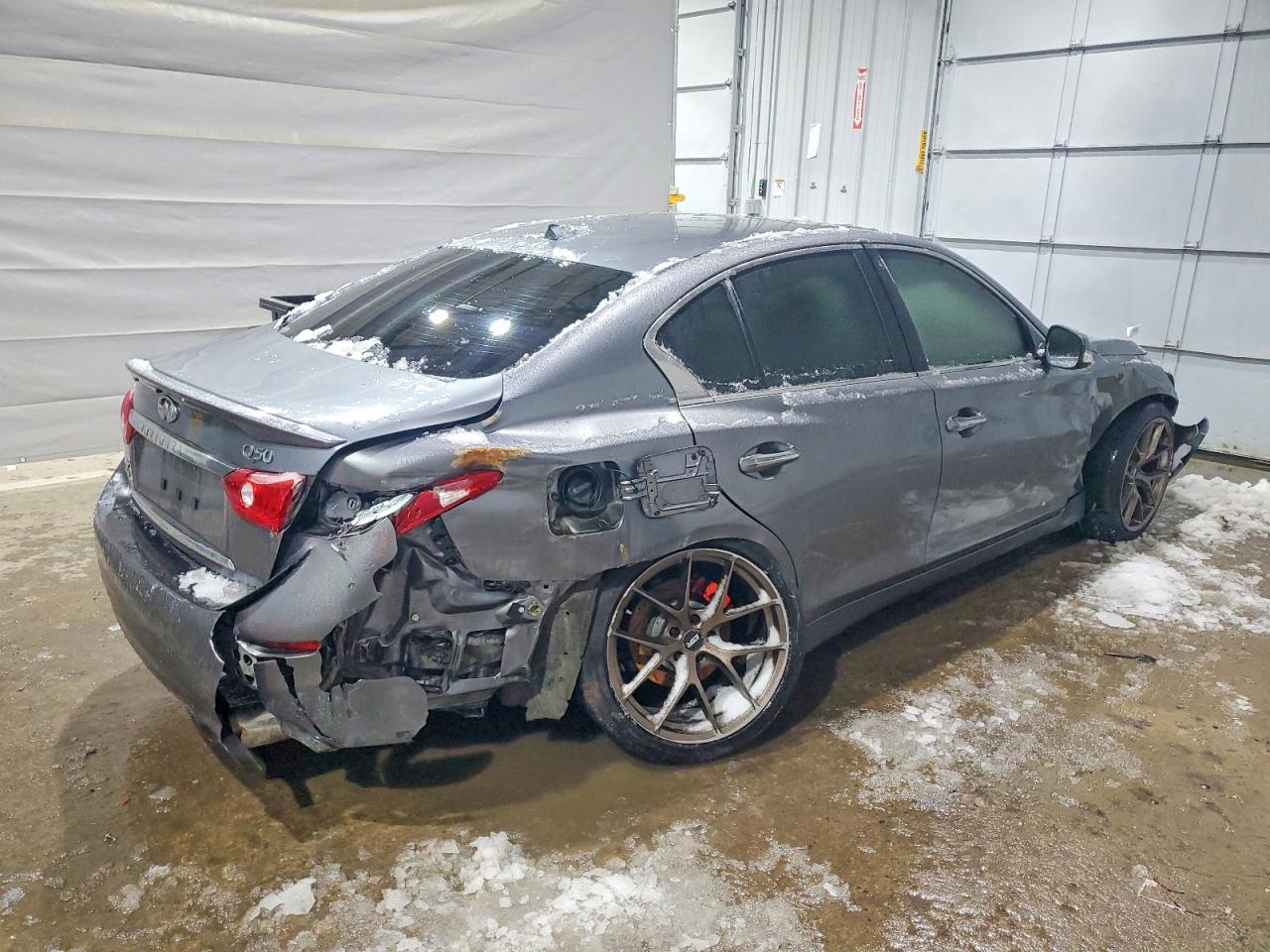 2015 INFINITI Q50 BASE photo 3