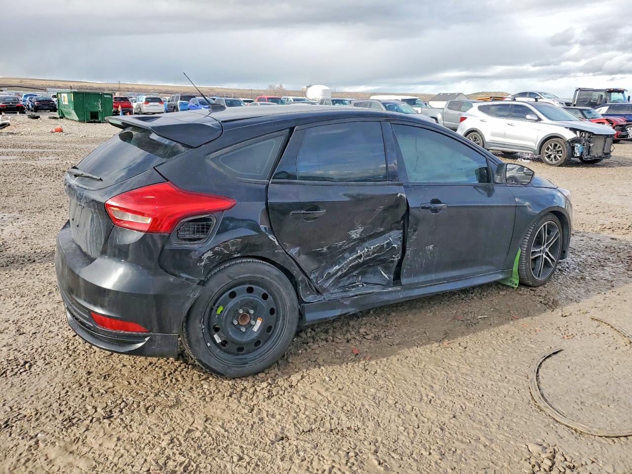 2017 FORD FOCUS ST photo 3