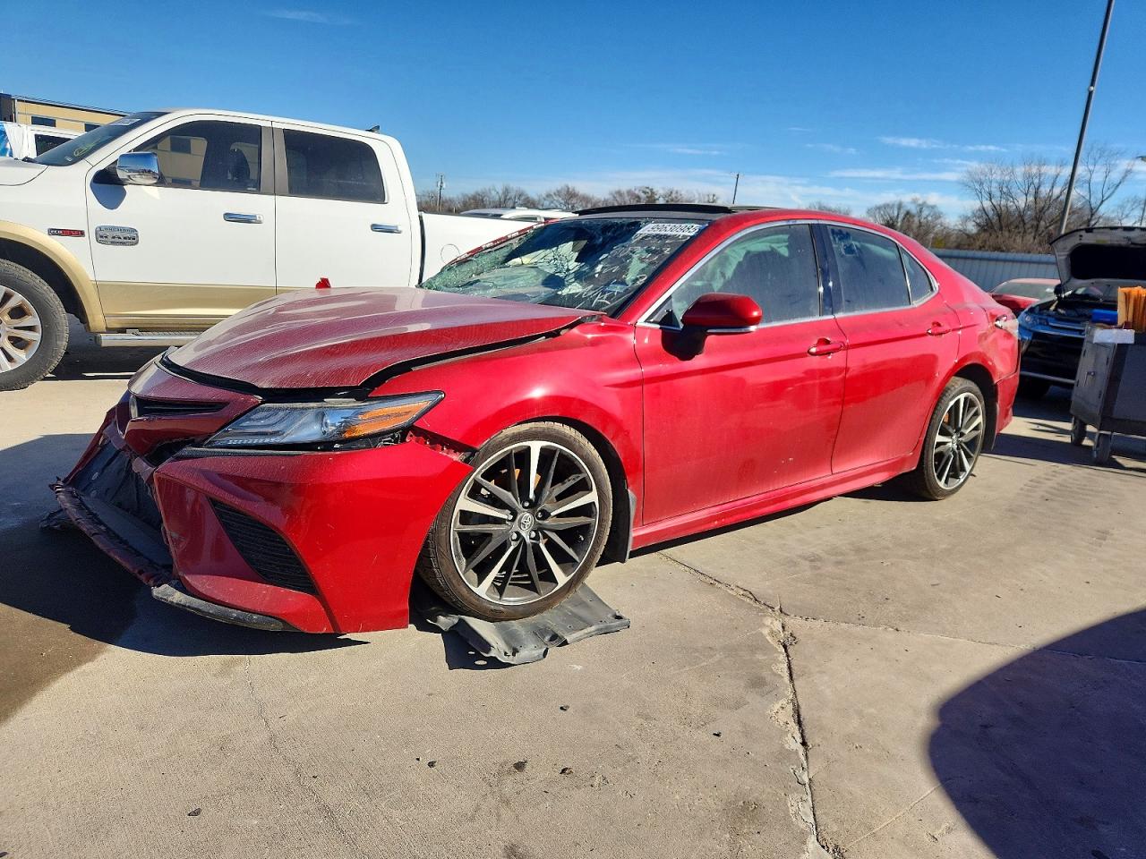 2019 TOYOTA CAMRY