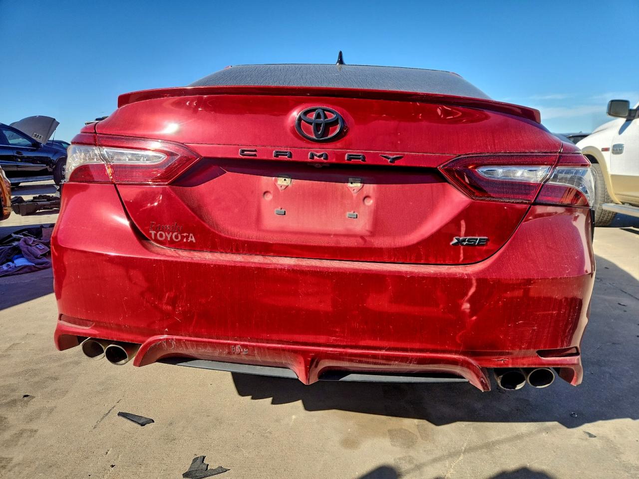 2019 TOYOTA CAMRY XSE photo 11